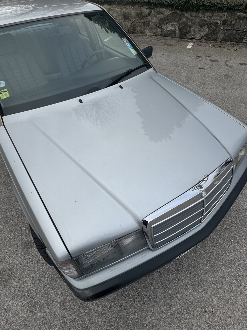 Exterior image of 1992 Mercedes-Benz 190 D