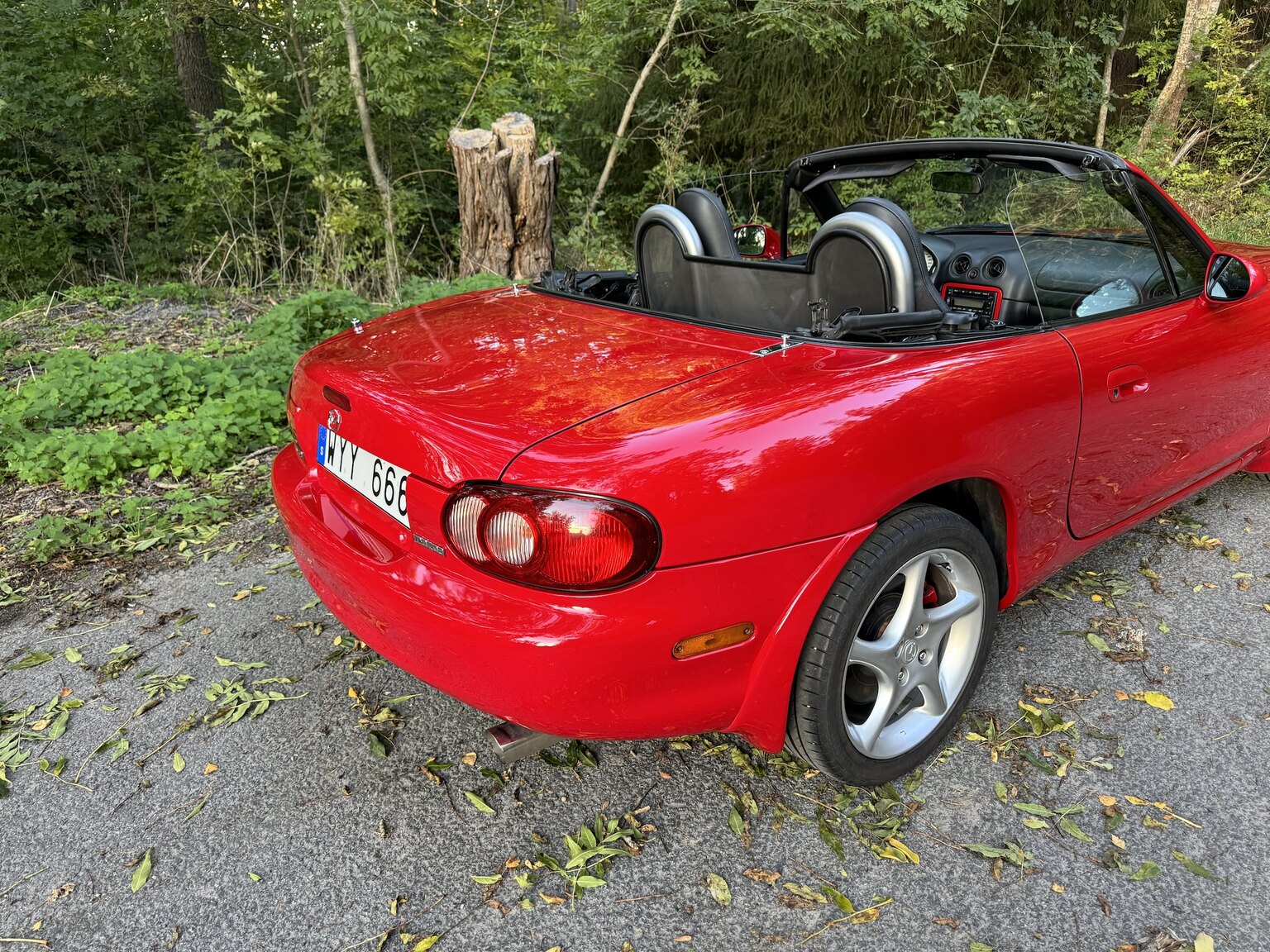 Aussenfoto 2004 Mazda MX-5