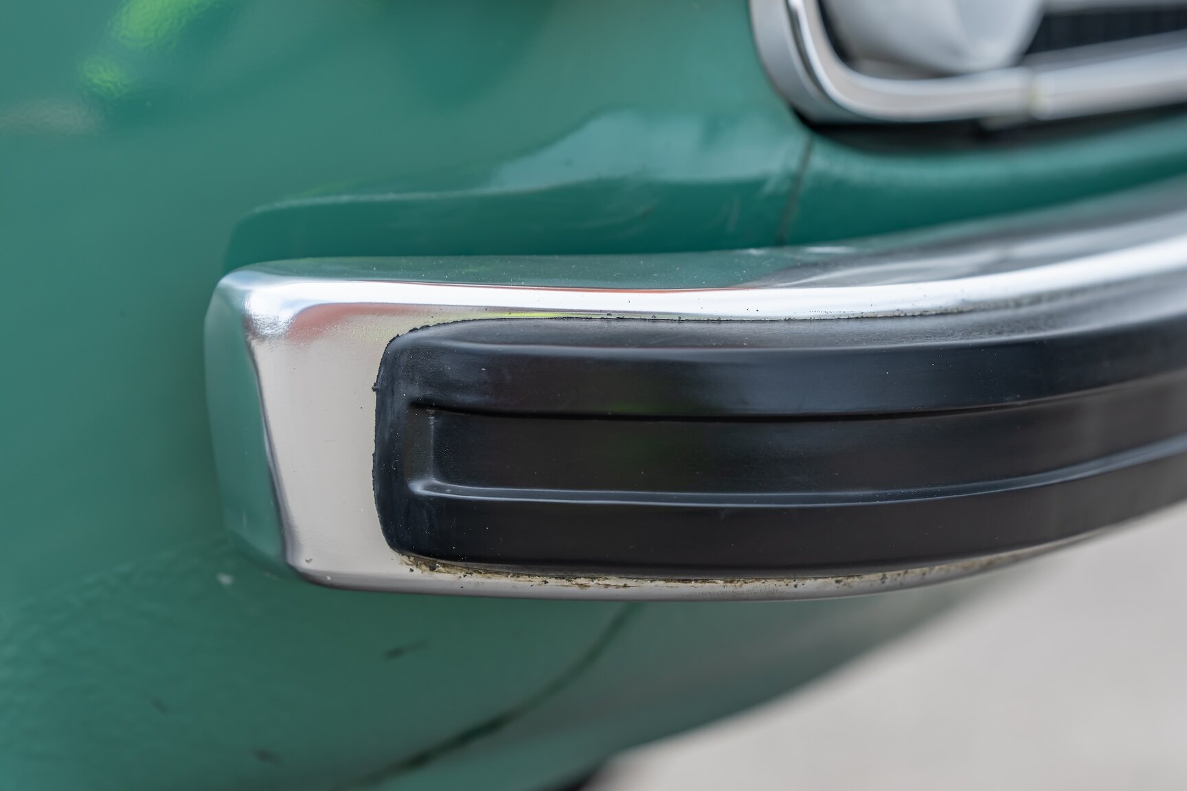 Exterior image of 1973 Volvo 144