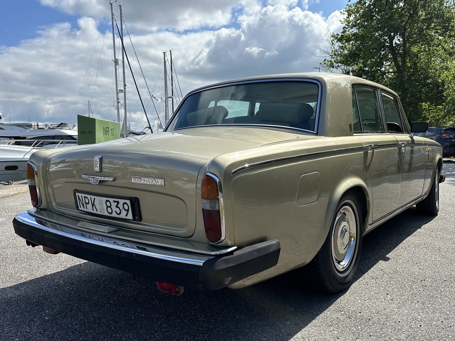 Exterior image of 1979 Rolls Royce Silver Shadow