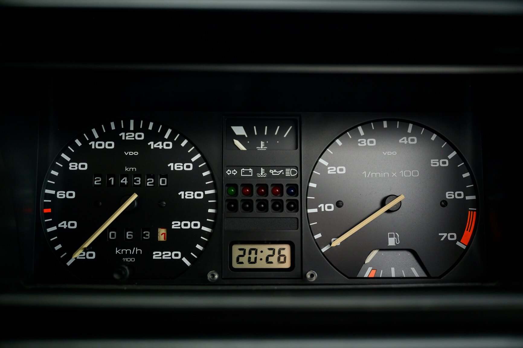 Interior image of 1991 Volkswagen Golf Country Chrome Edition (5)