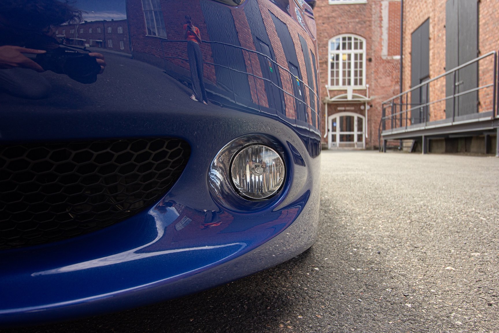Exterior image of 2004 Alfa Romeo 156 GTA