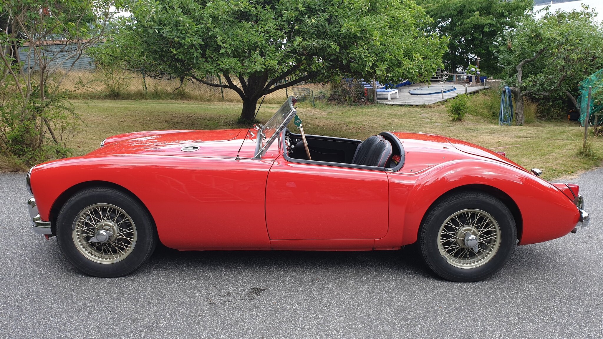 Exteriörbild på 1956 MG MGA 1500