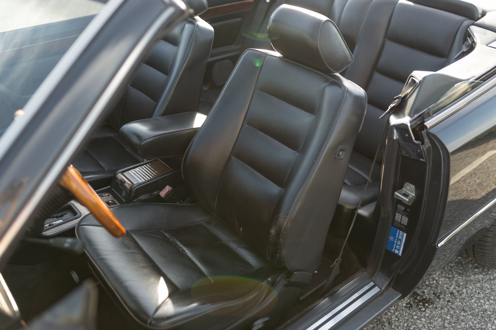 Interior image of 1993 Mercedes-Benz 300 CE-24 Cabriolet