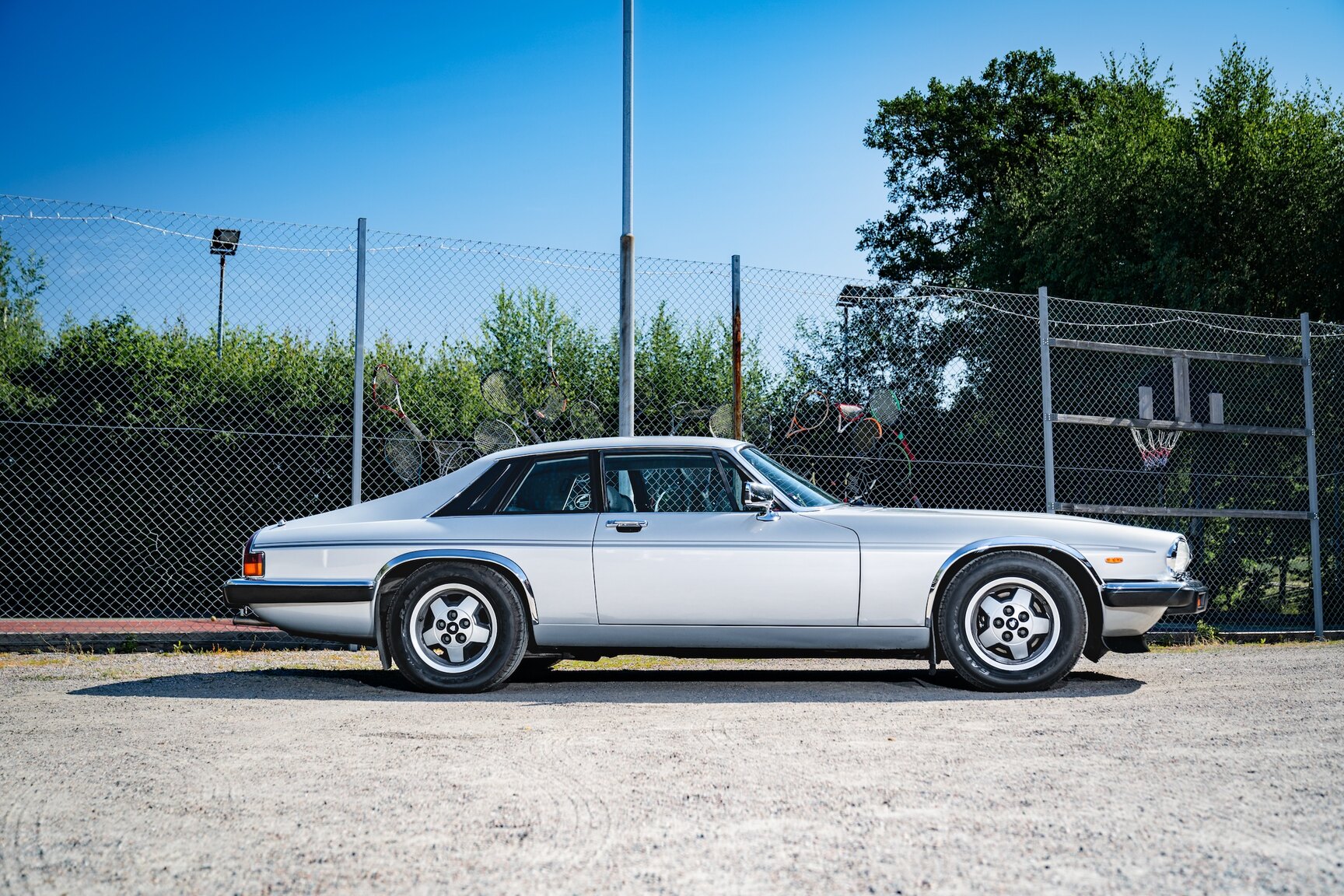 Exteriörbild på 1985 Jaguar XJ-S HE