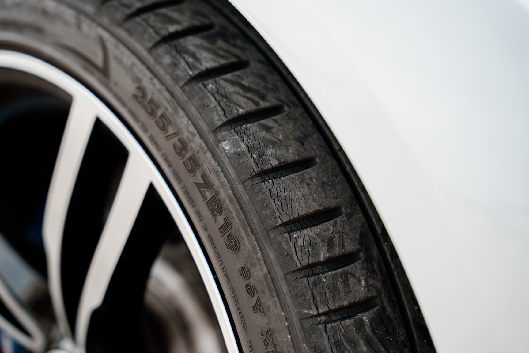 Exteriörbild på 2015 BMW M4 Cabriolet