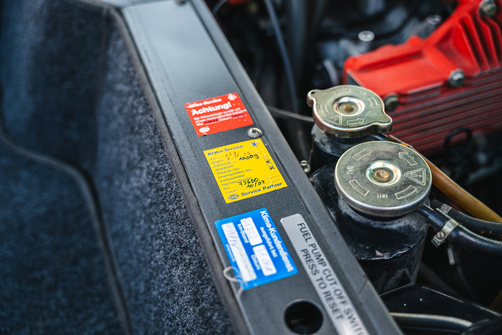 Image of 1992 Lotus Esprit Turbo High-Wing mechanics