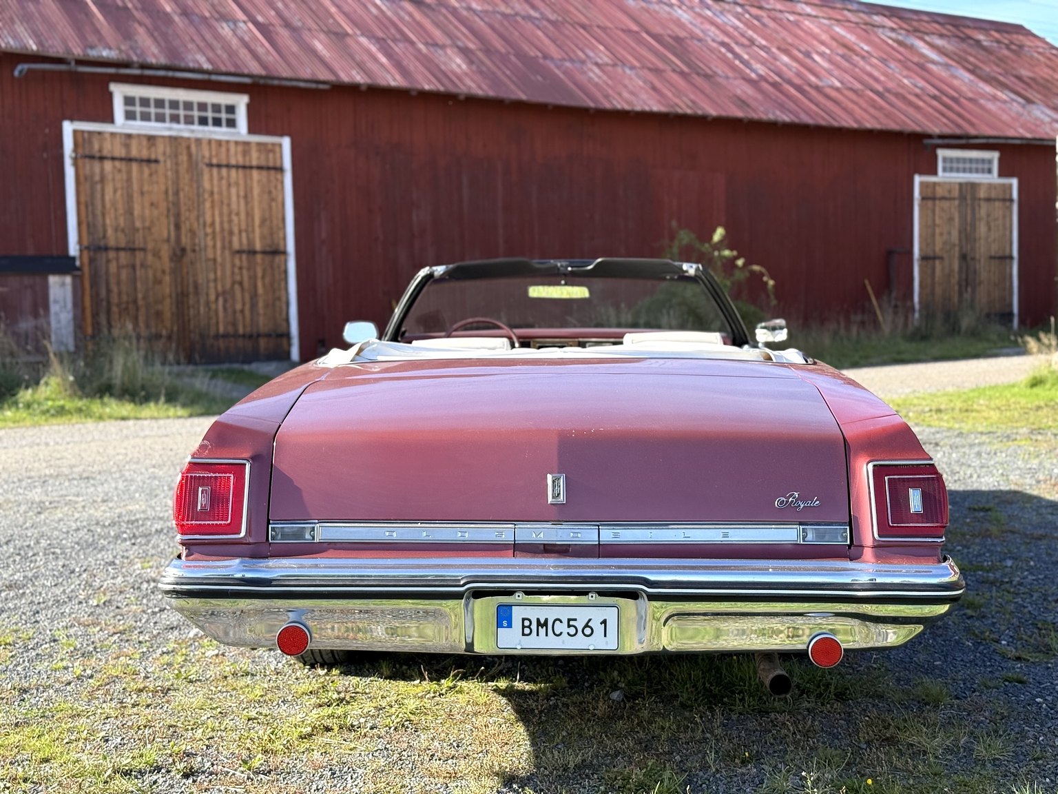 Exteriörbild på 1975 Oldsmobile Delta 88