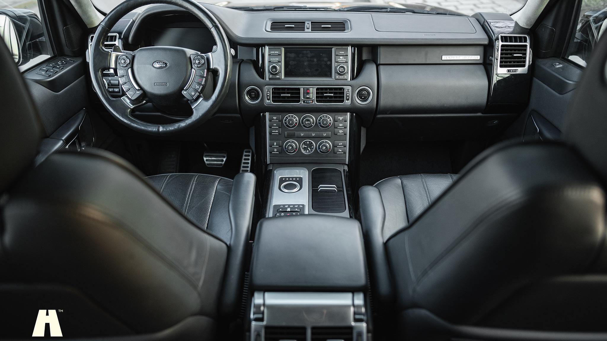 Interior image of 2012 Land Rover Range Rover Westminster TDV8 (L322)