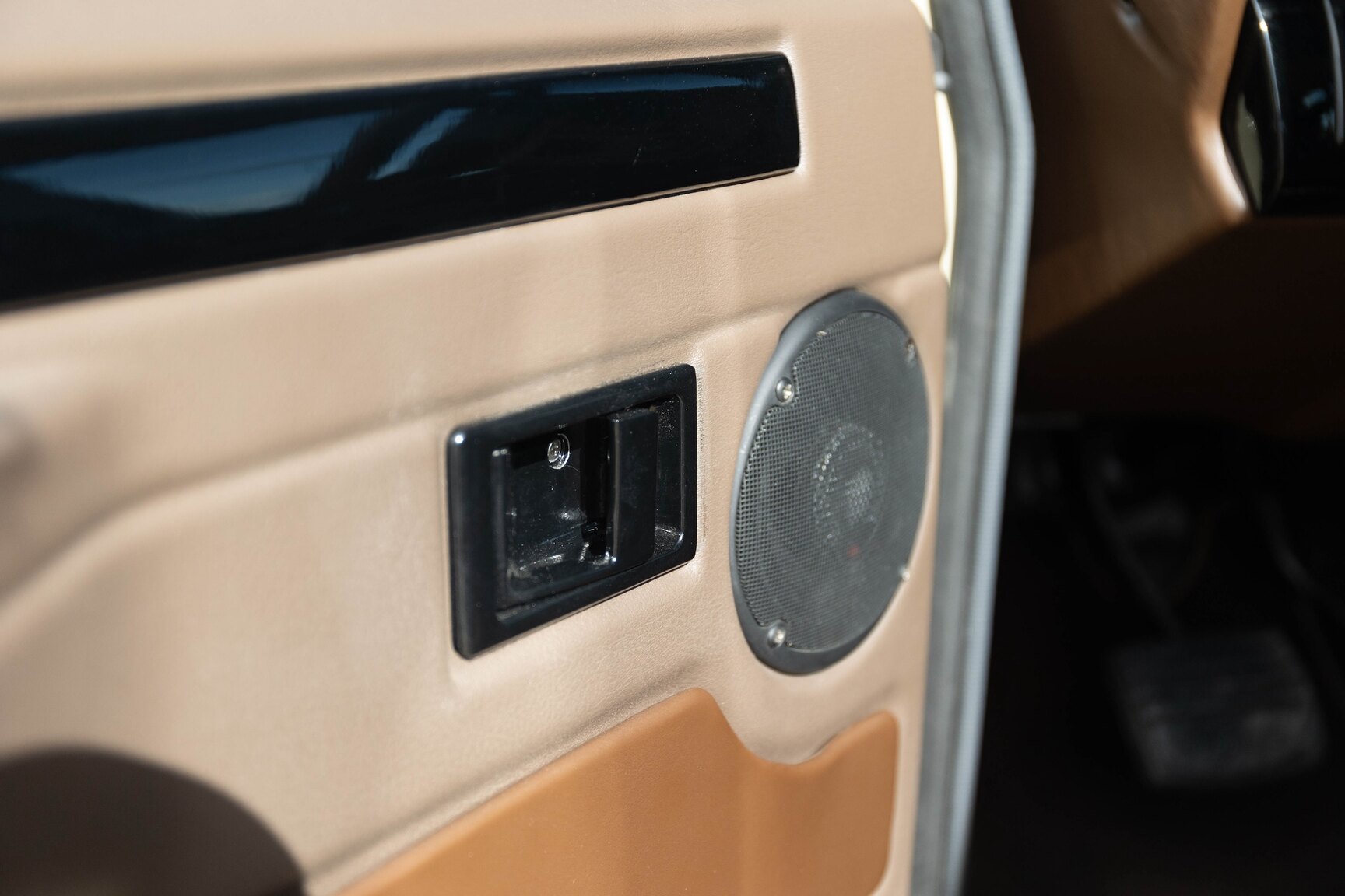 Innenraumfoto von 1991 Range Rover Restomod