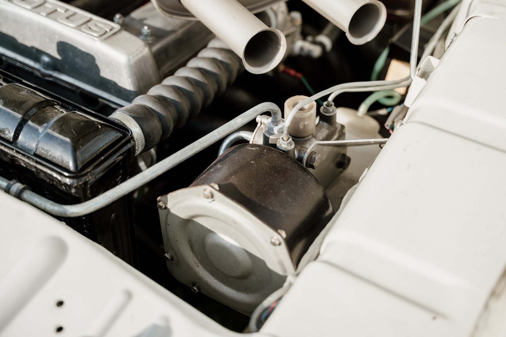 Image of 1968 Ford Cortina Lotus (7) mechanics