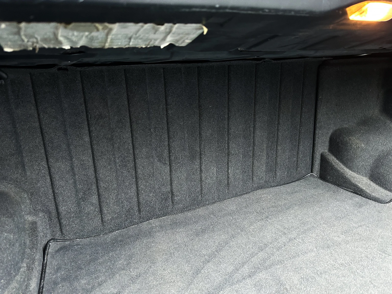 Interior image of 1993 Mercedes-Benz E 320 "AMG" (61)