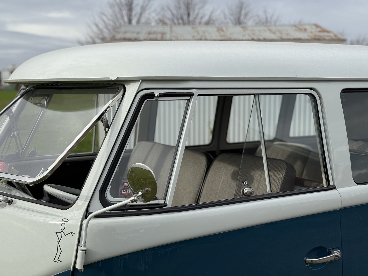 Exteriörbild på 1967 Volkswagen T1 Kleinbus