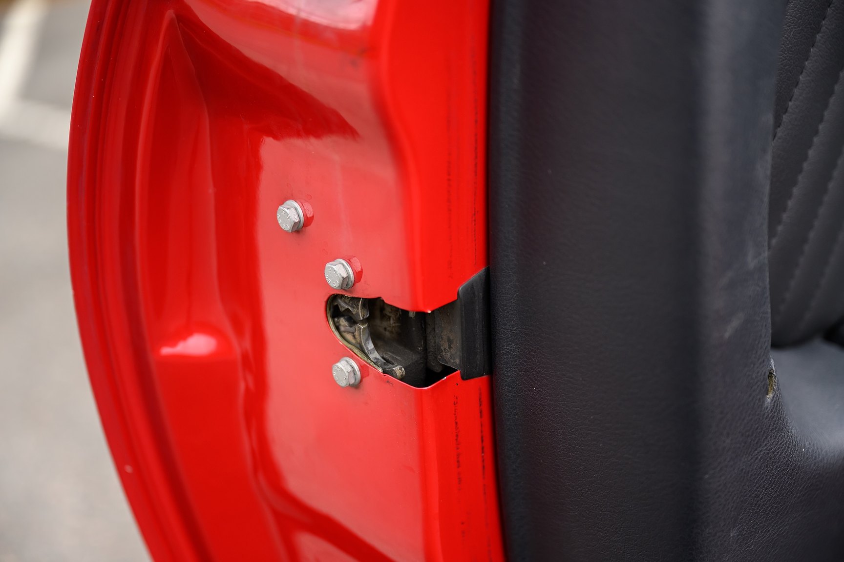 Interior image of 2001 Alfa Romeo Spider 3.0 V6