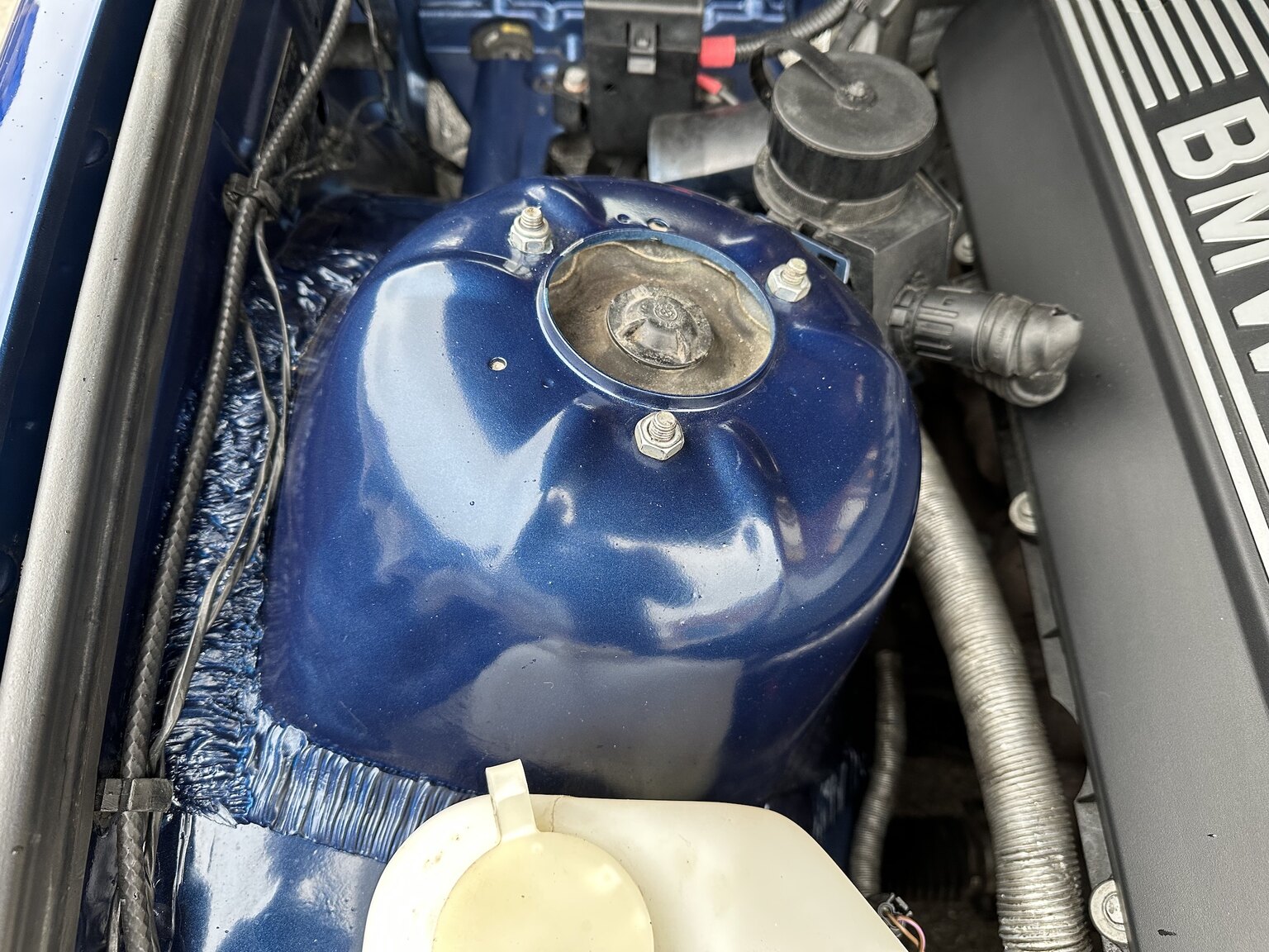 Image of 1996 BMW 328i Coupé E36 M-Sport (6) mechanics