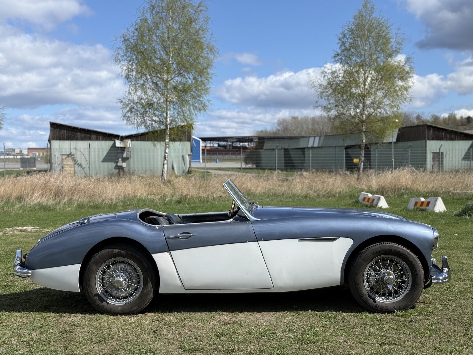 Exterior image of 1958 Austin-Healey 100-6