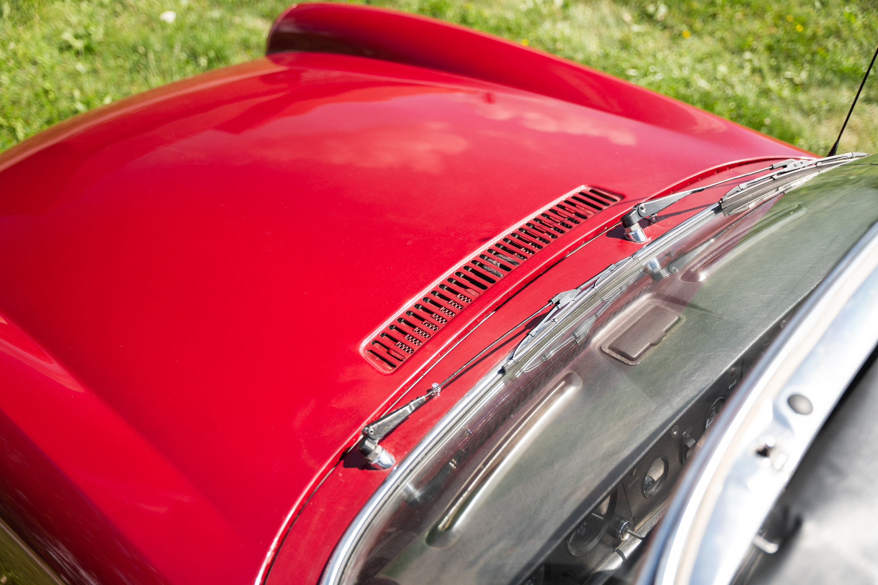 Exterior image of 1971 Triumph Spitfire MK4 (19)