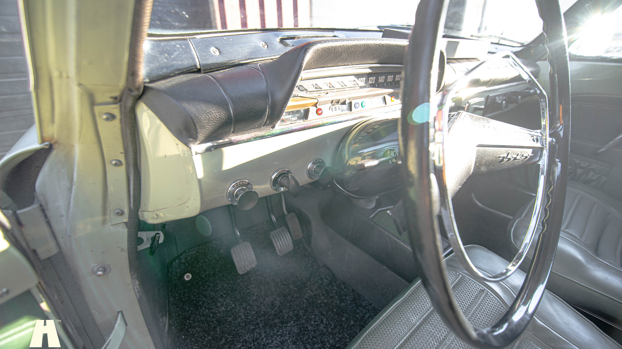 Interiörbild 1966 Volvo Amazon Sport