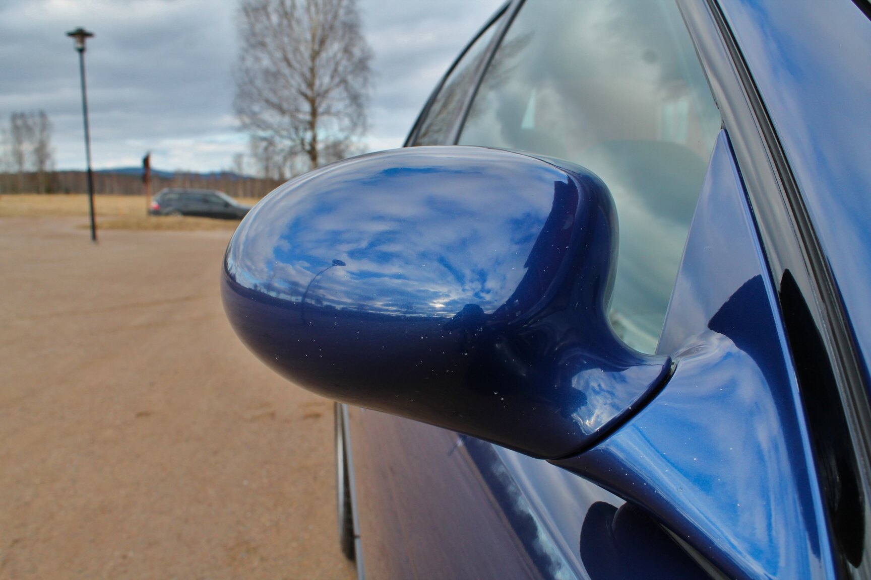 Exteriörbild på 2003 BMW M5