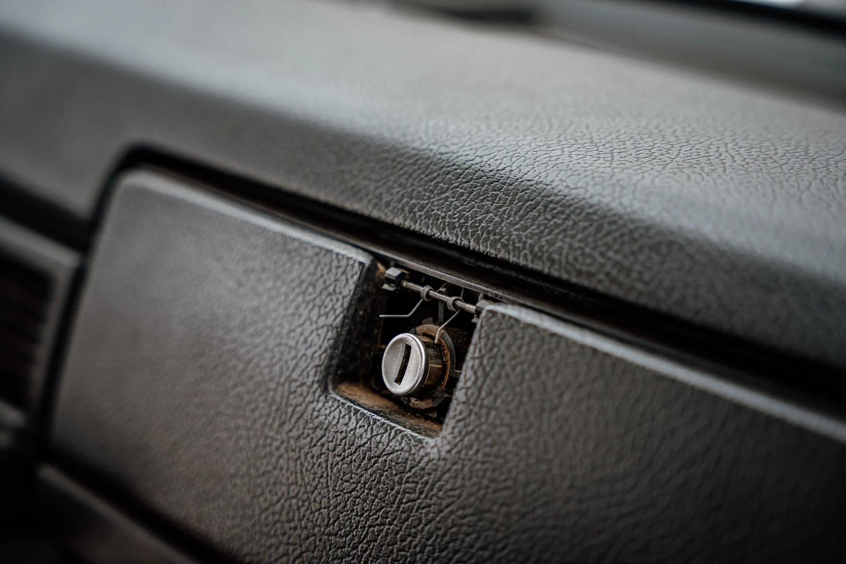 Interiörbild 1975 Volvo 242 2-dörrars coupé (37)