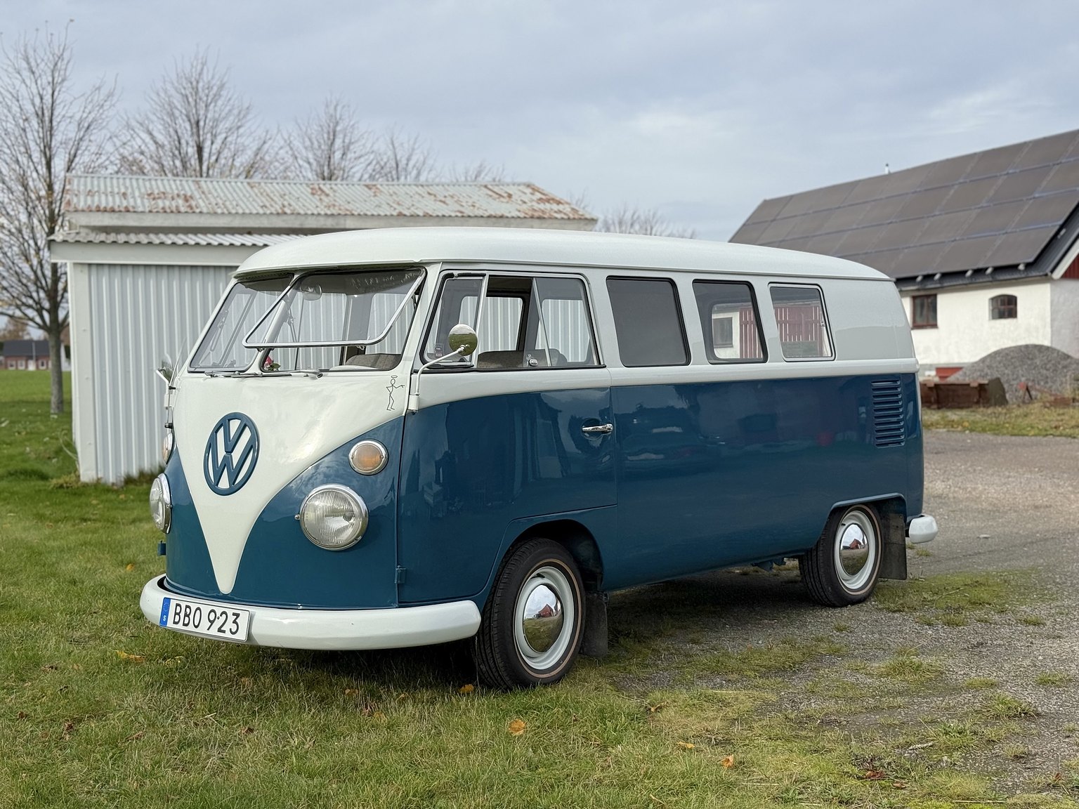 Exteriörbild på 1967 Volkswagen T1 Kleinbus