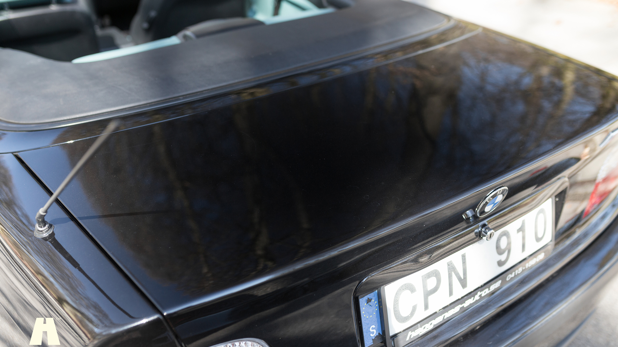 Exterior image of 1996 BMW M3 3.2 Cabriolet (66)