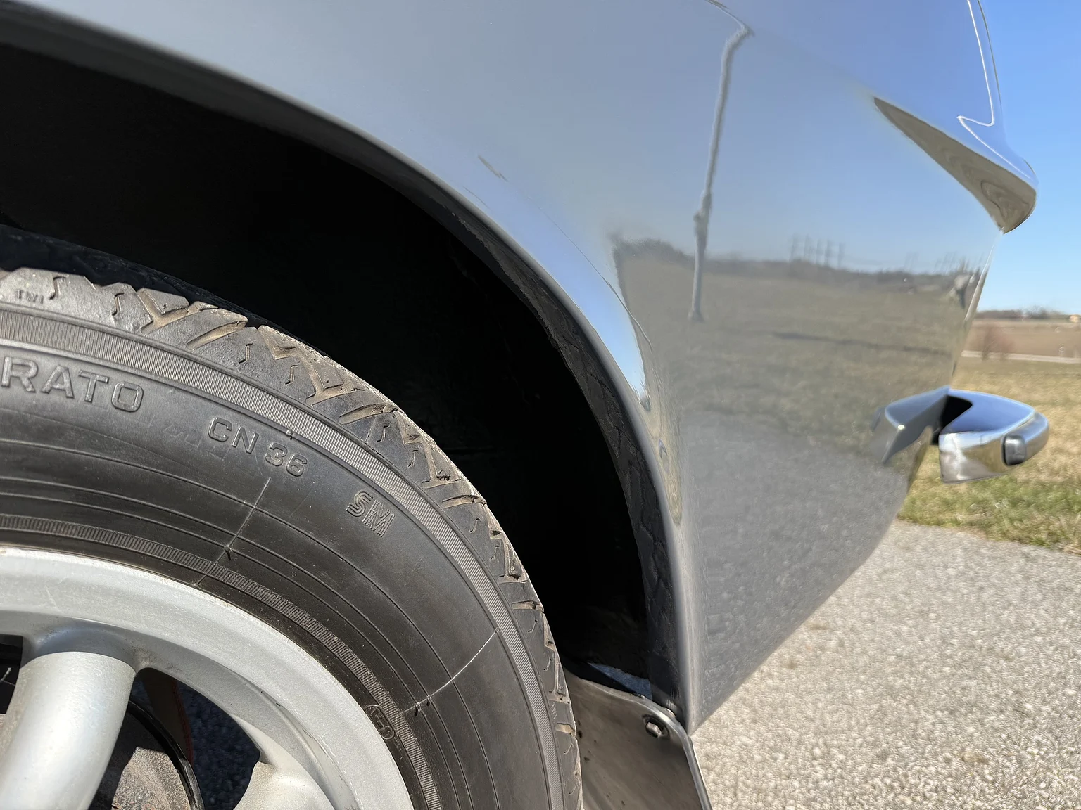 Exteriörbild på 1966 Volvo P 1800S (45)