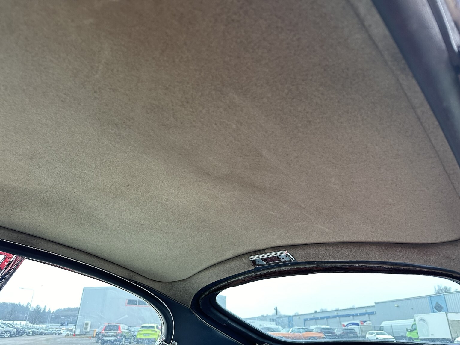 Interior image of 1962 Jaguar E-Type 3.8 Series I