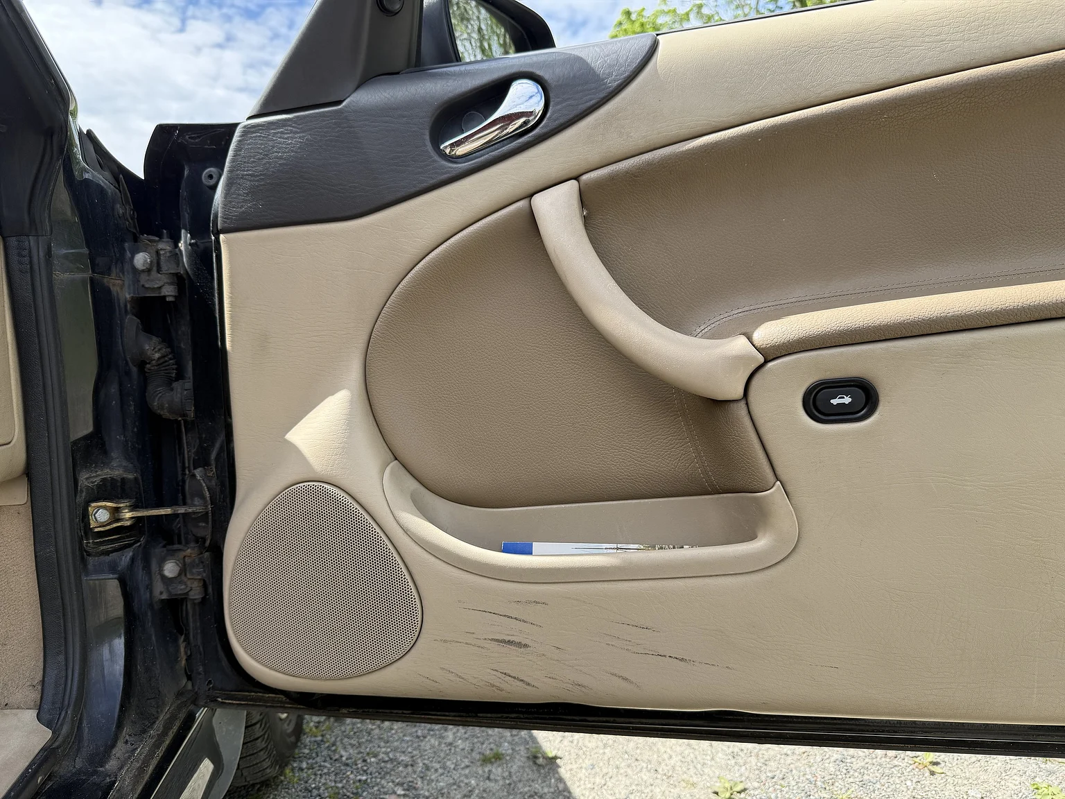 Innenraumfoto von 2002 Saab 9-3 2.0T SE Convertible – NO RESERVE (38)