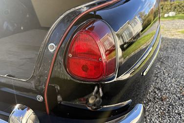 #<Image:0x00007f2bb0431ce0>