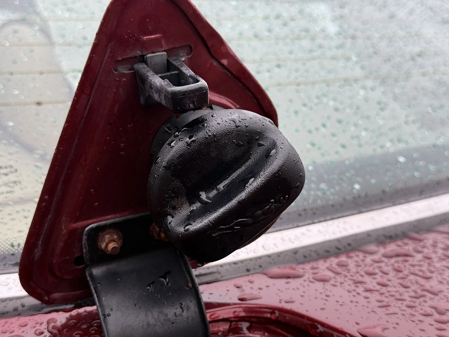 Exterior image of 1991 Jaguar XJ40 Sovereign (59)