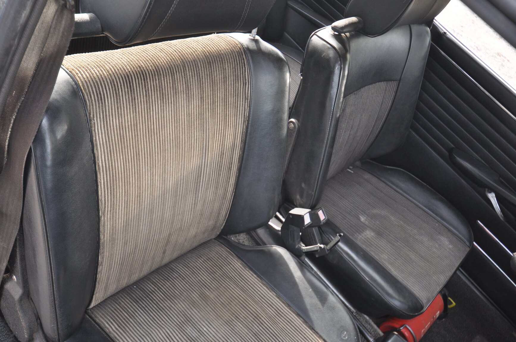 Innenraumfoto von 1975 BMW 2002 Tii