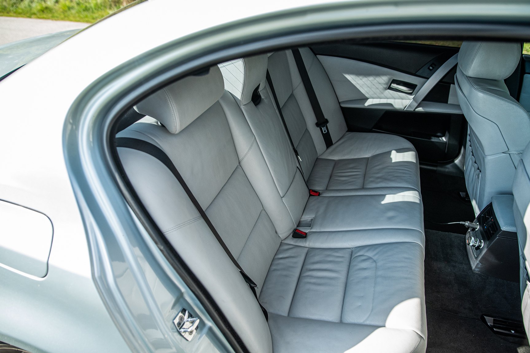 Interior image of 2006 BMW E60 M5