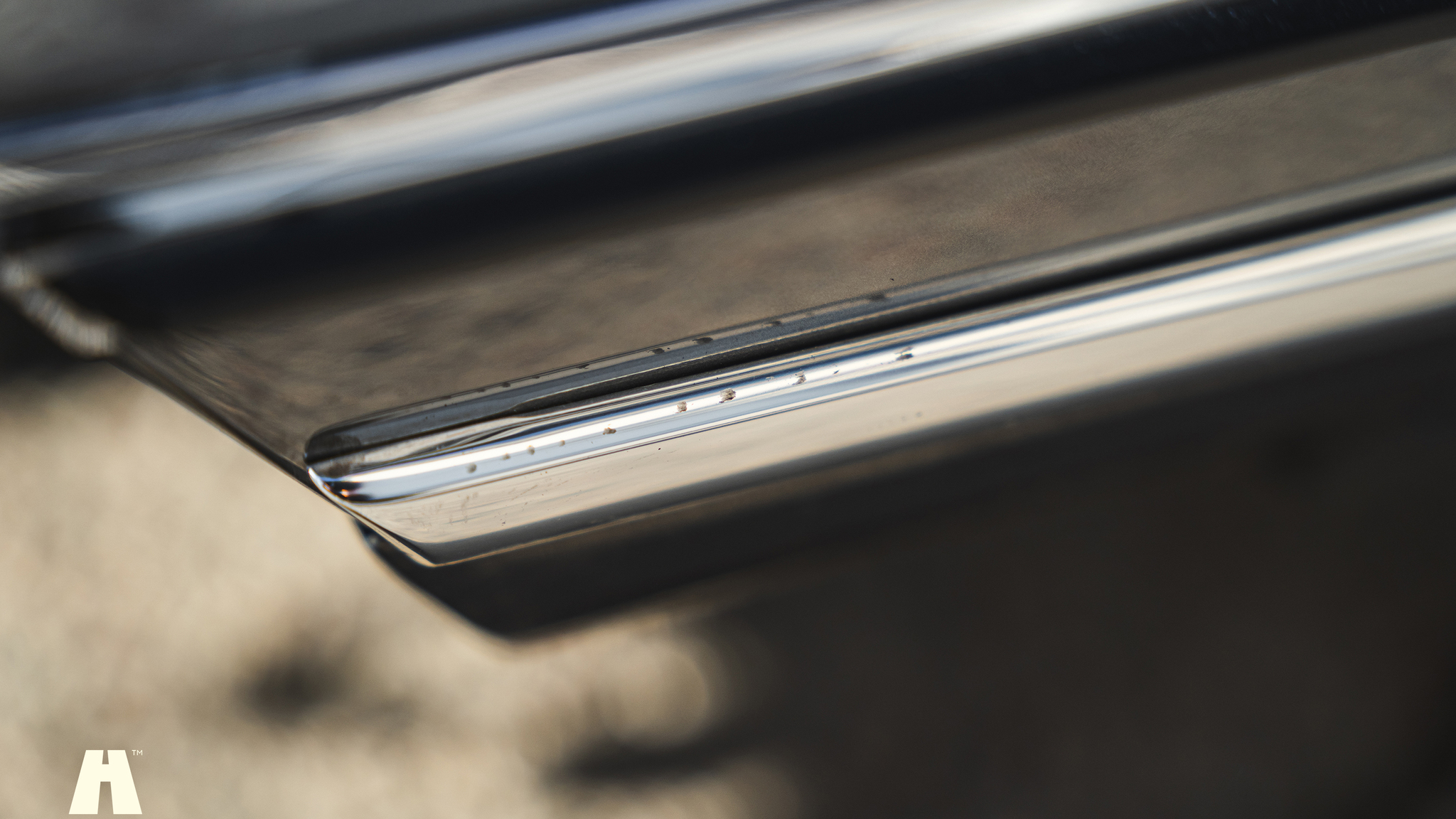 Exterior image of 1970 Mercedes 280 SL Pagoda (85)