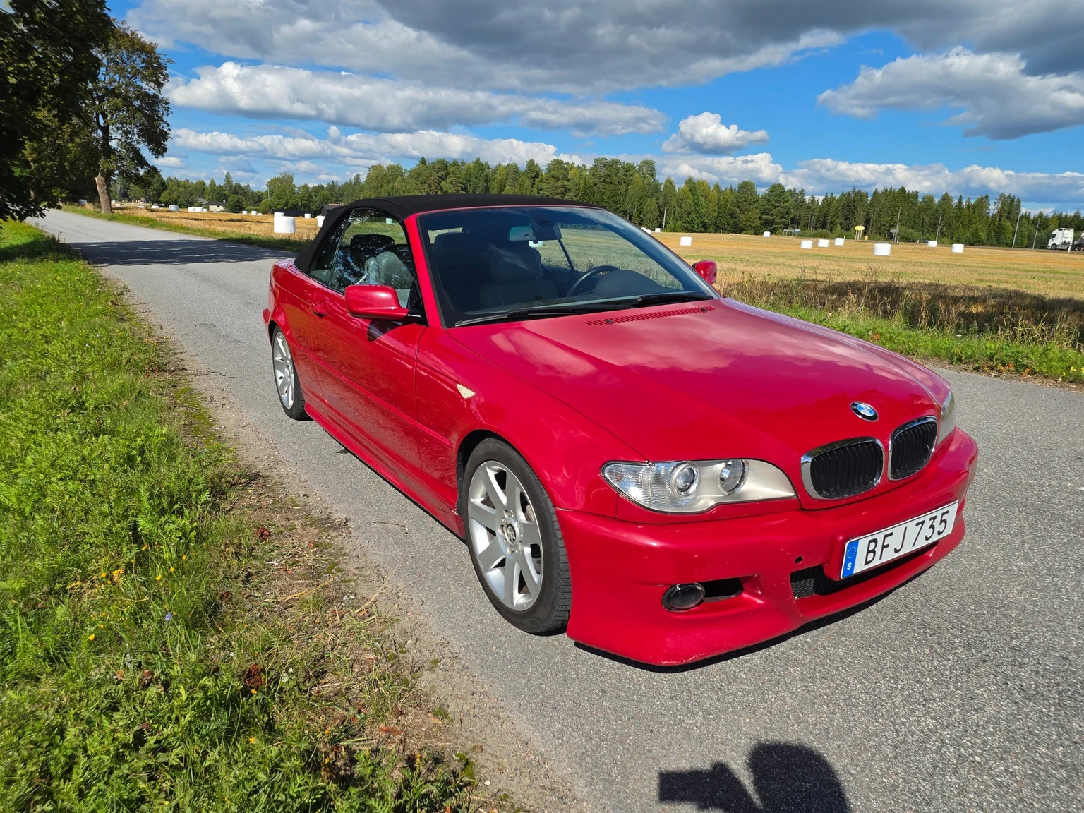 Aussenfoto 2002 BMW 330Ci Convertible (12)