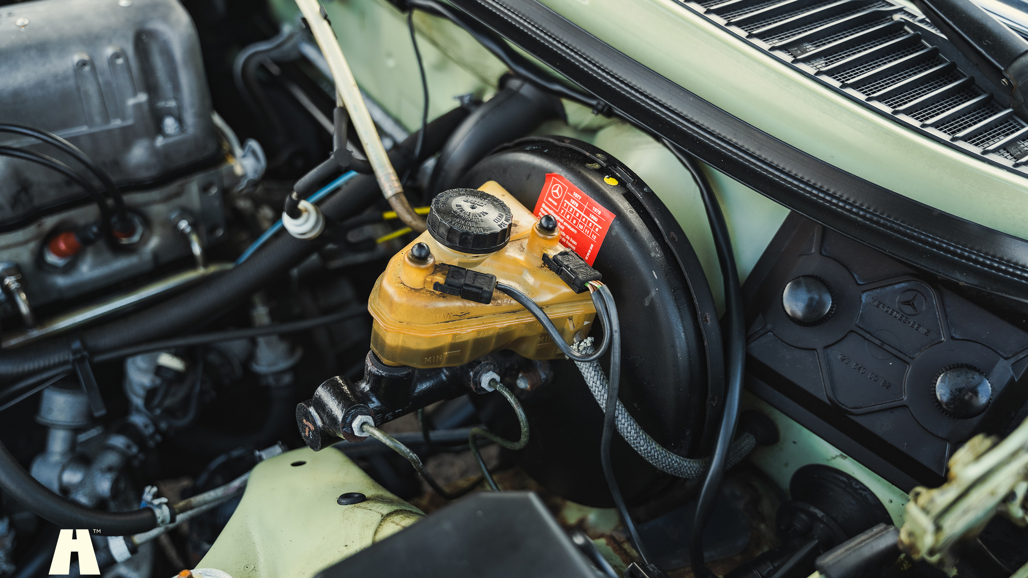 Image of 1979 Mercedes Benz 230 mechanics