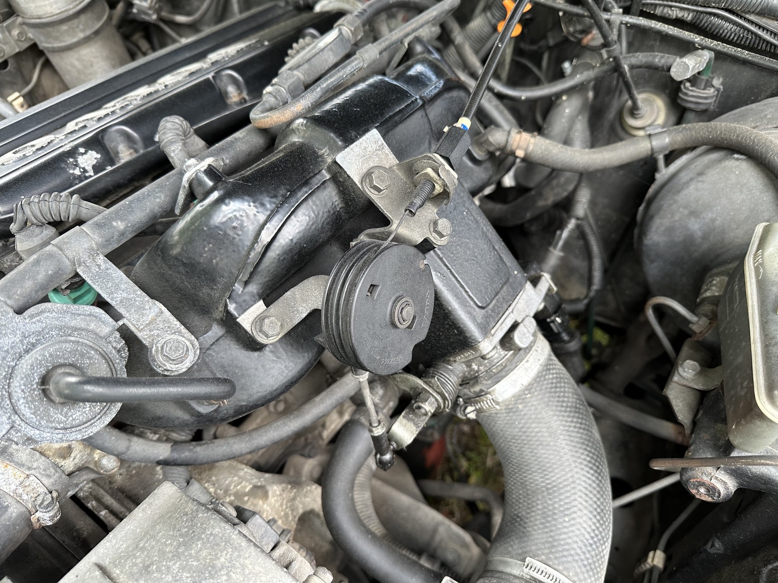Image of 1990 Volvo 740 Turbo 16s mechanics