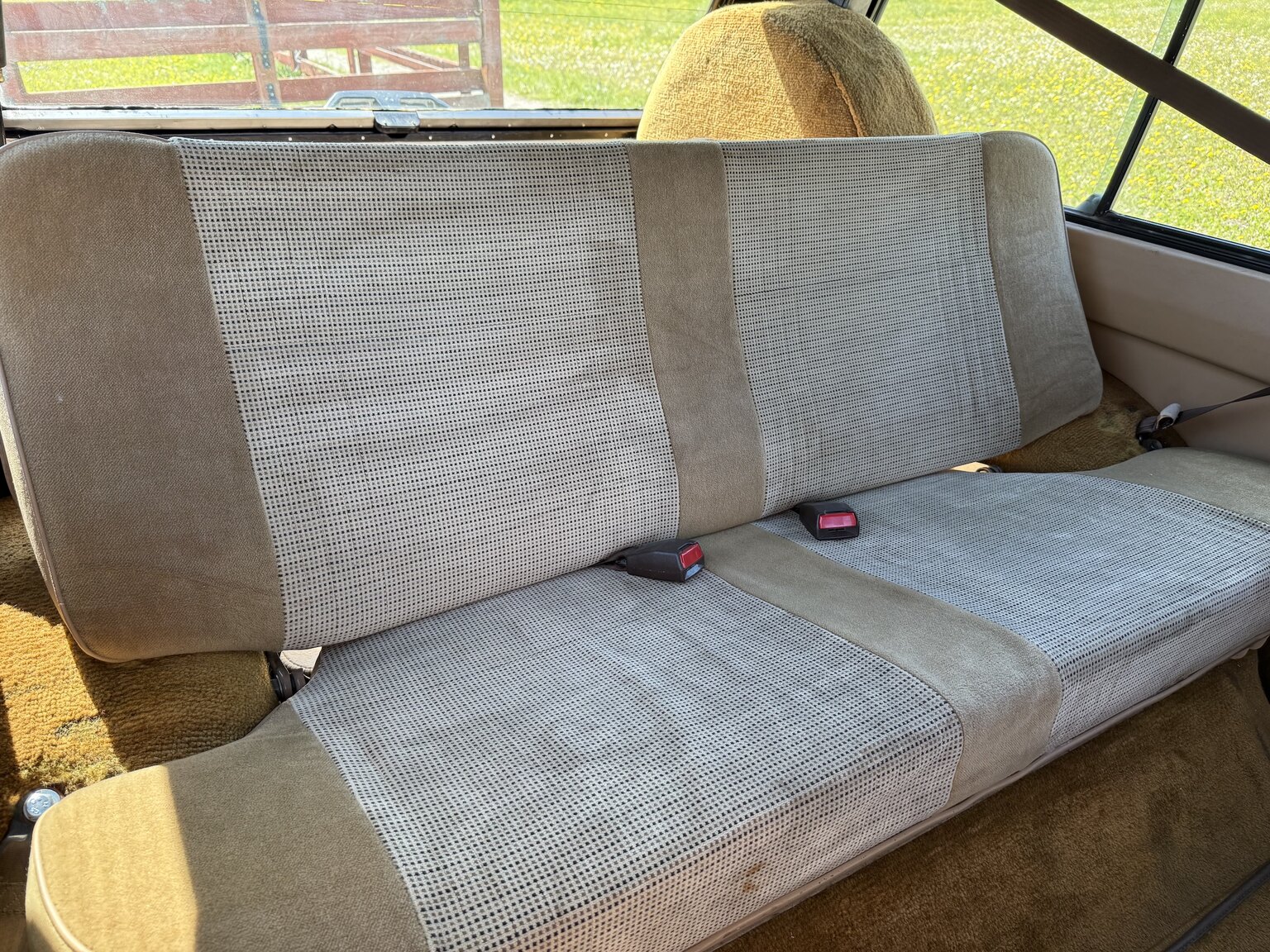 Interior image of 1985 Land Rover Range Rover 3.5 V8