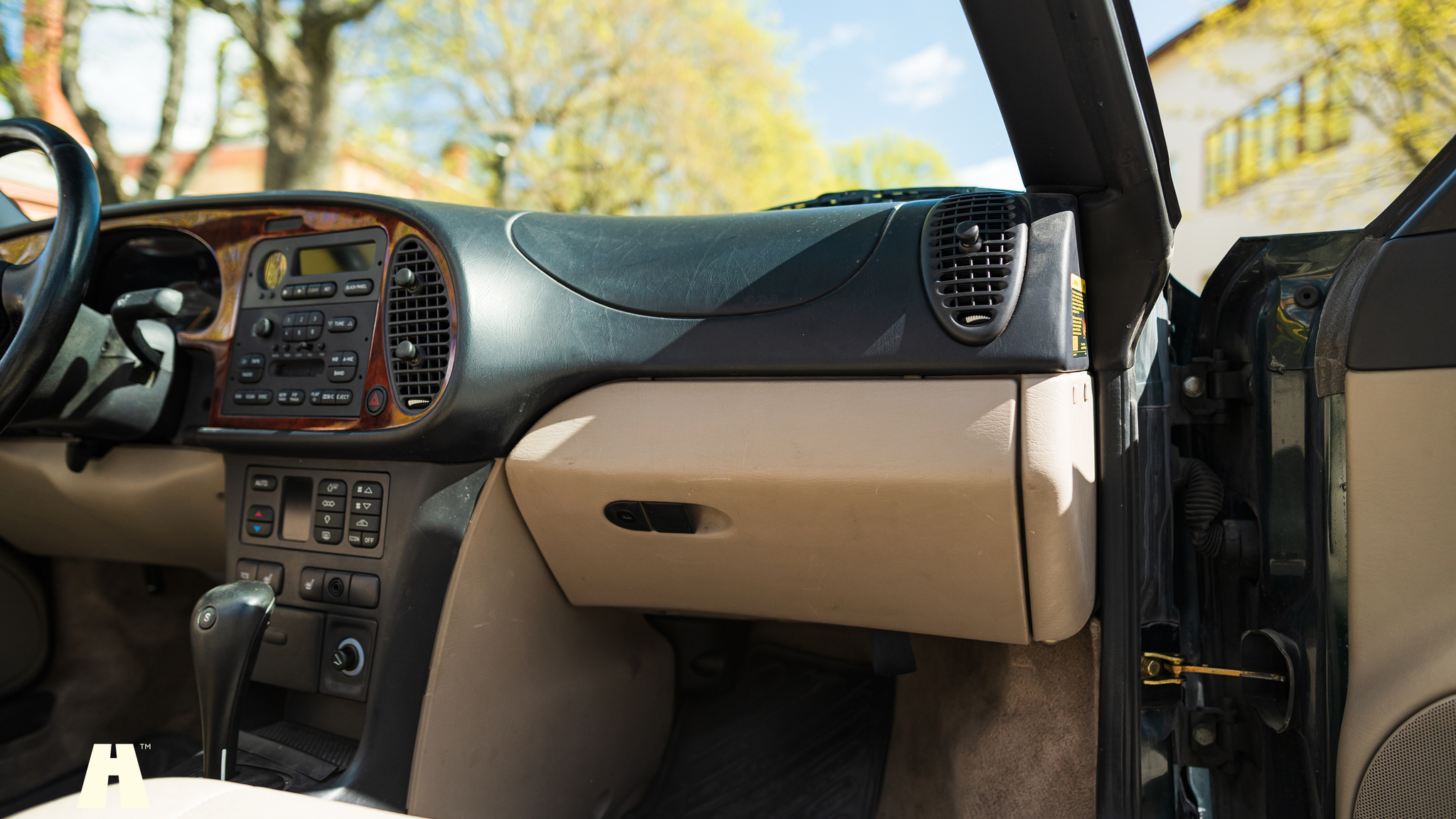 Interior image of 1995 SAAB 900 SE V6 Automat