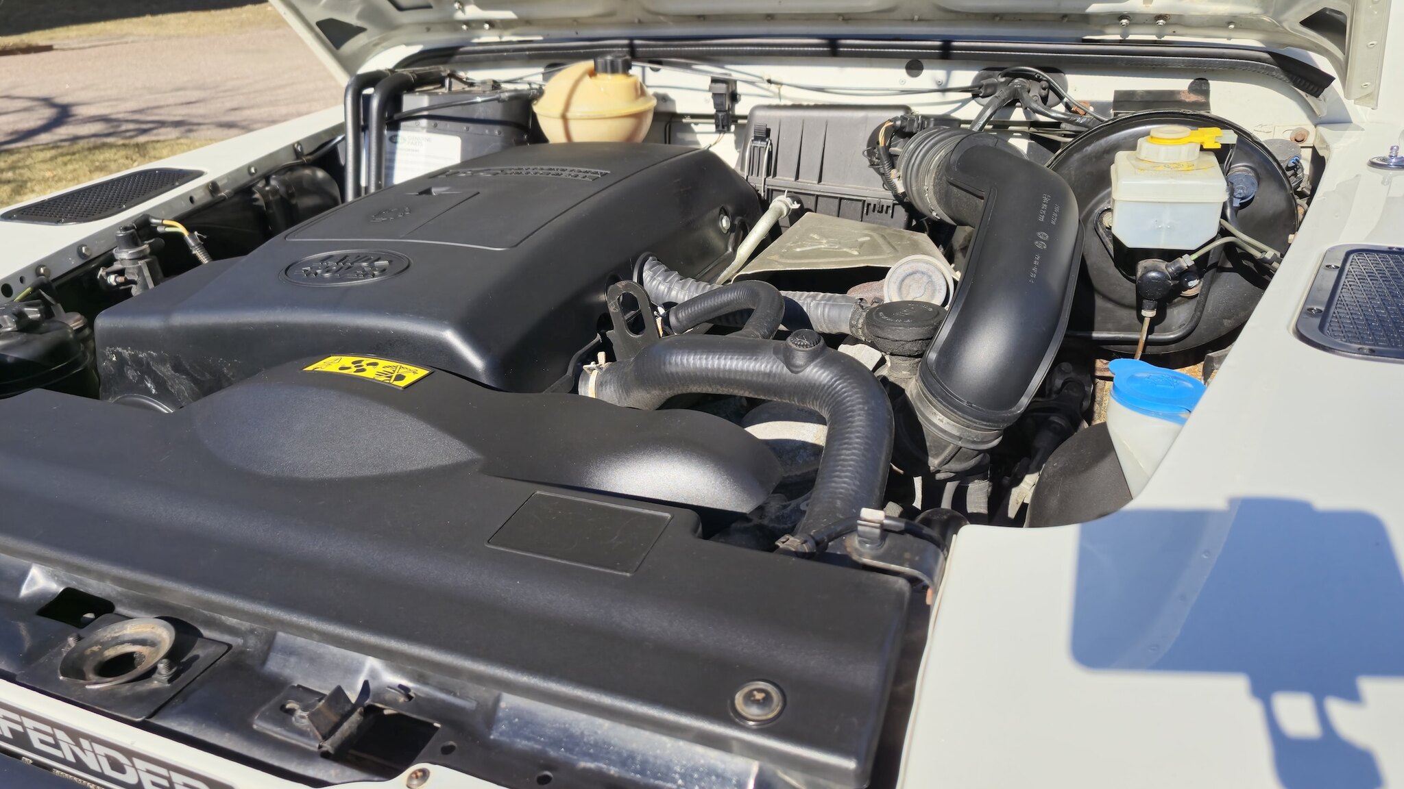 Image of 1999 Land Rover Defender Single Cab Pickup mechanics