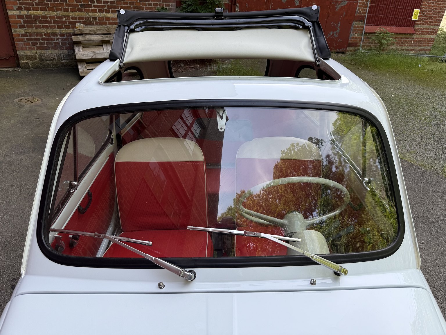 Exterior image of 1965 Fiat 500F