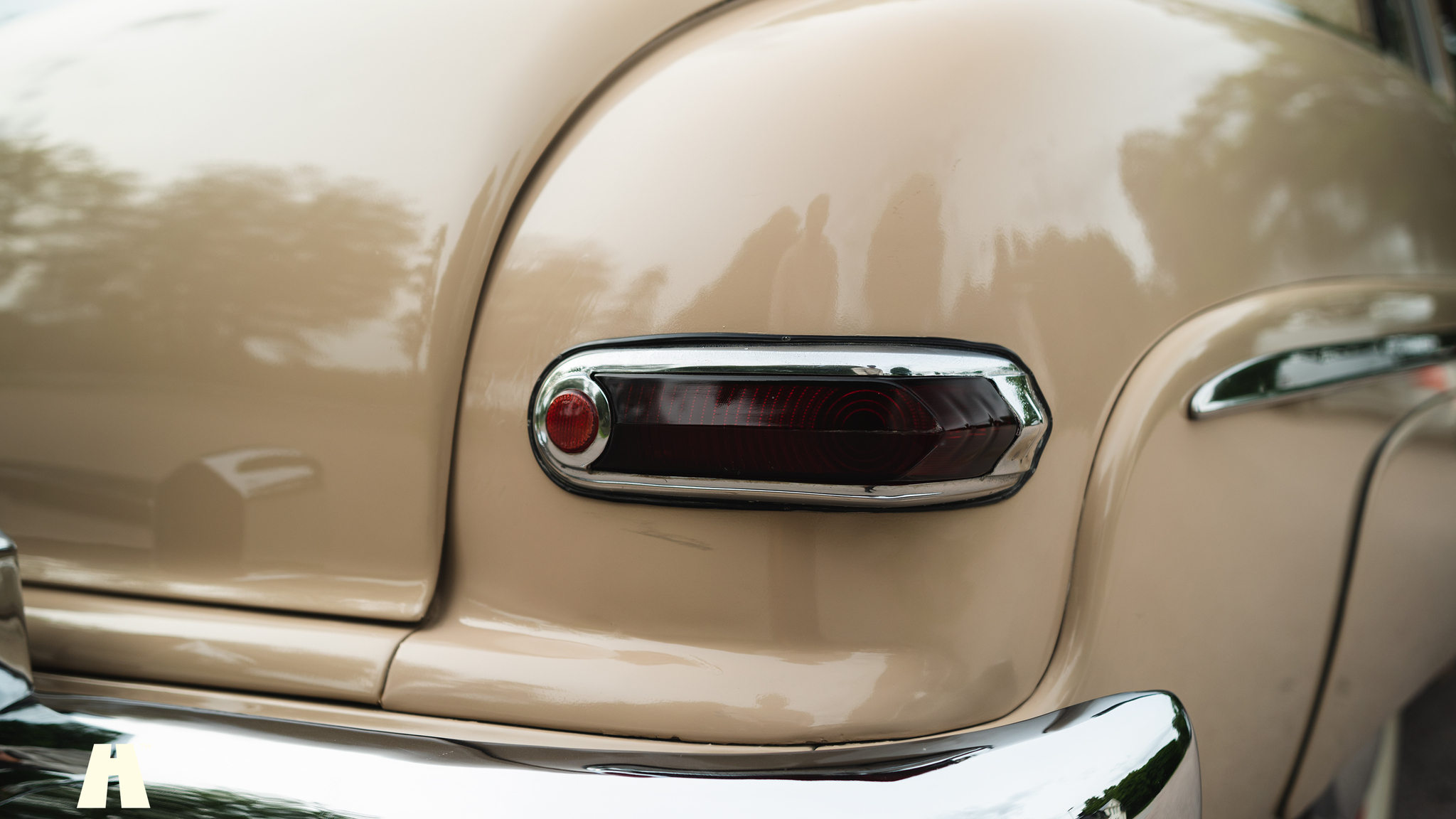 Exterior image of 1950 Mercury Eight Sport Sedan