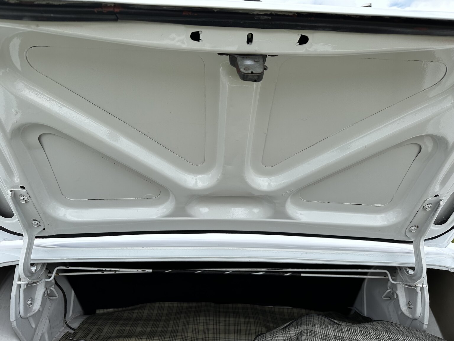 Interior image of 1965 Ford Mustang HT