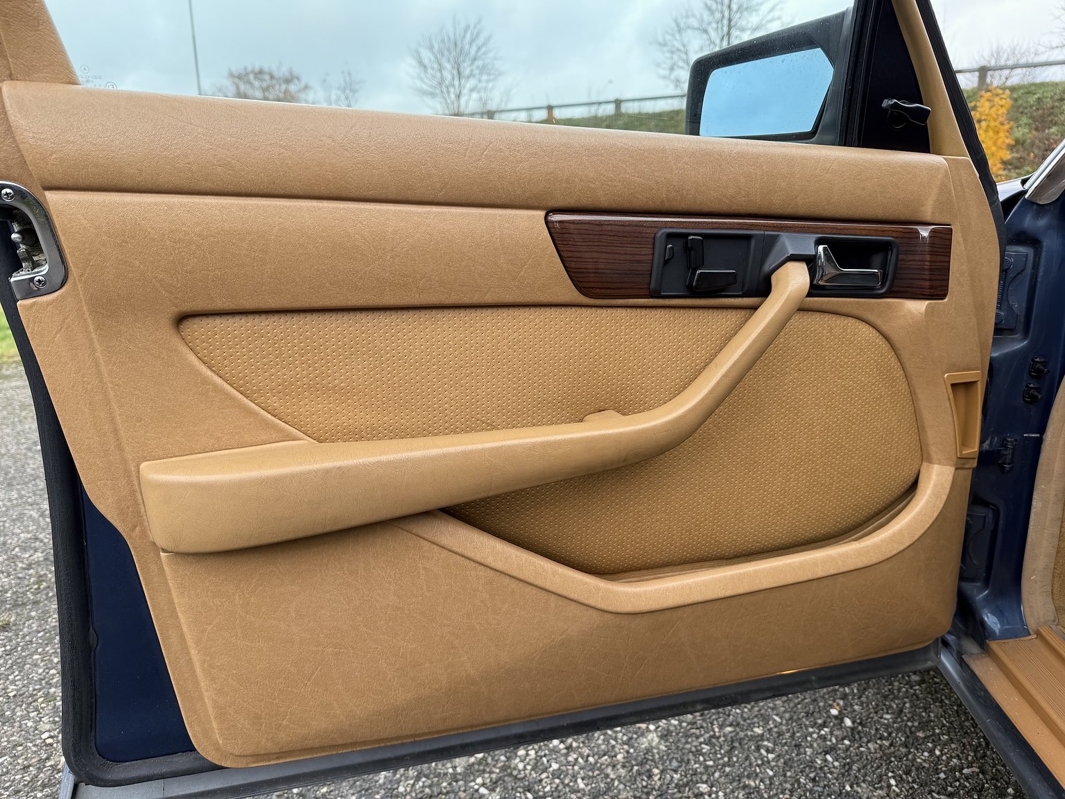 Interiörbild 1987 Mercedes-Benz 300 SE