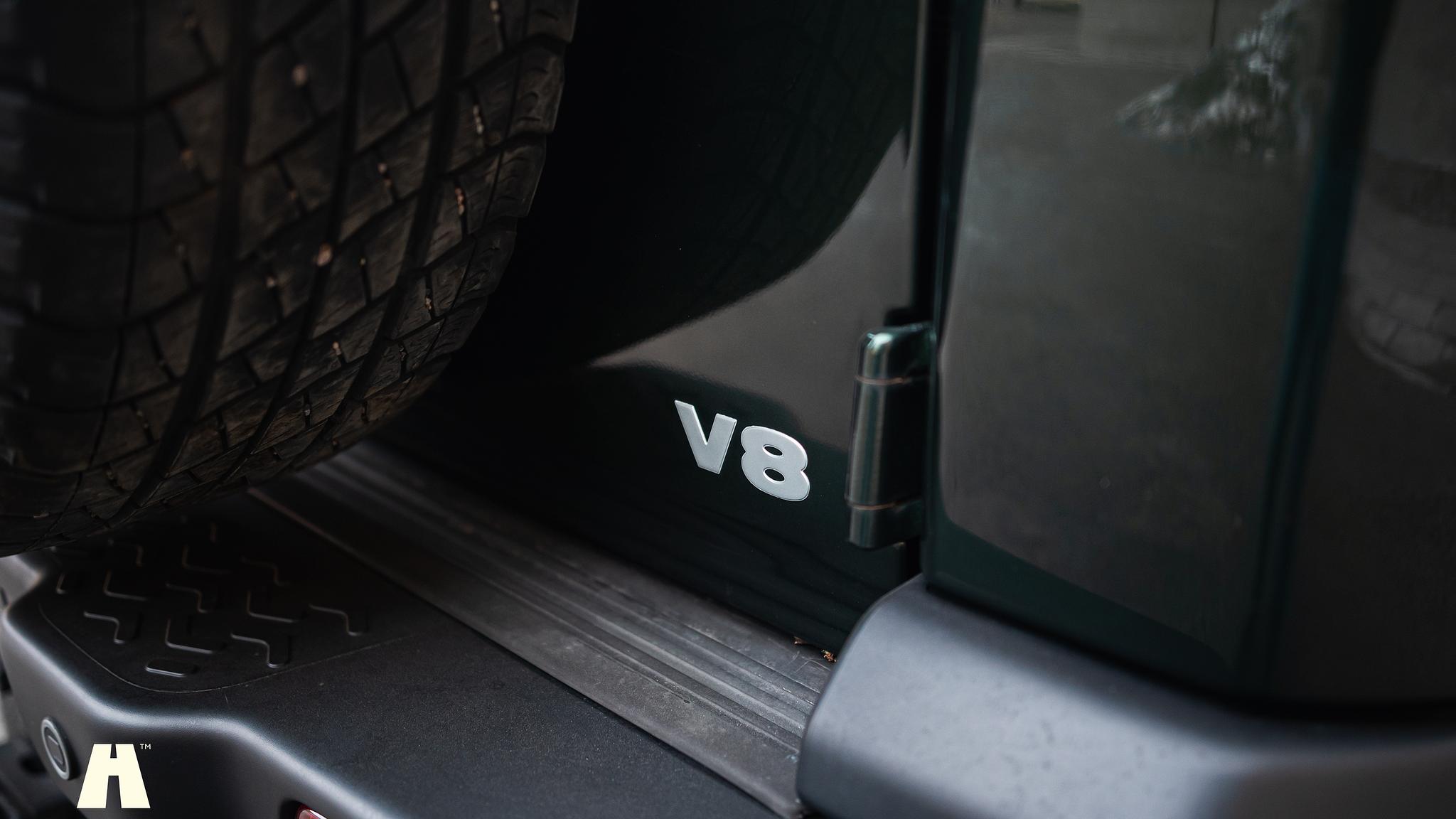 Exterior image of 2003 Land Rover Discovery II, 2003