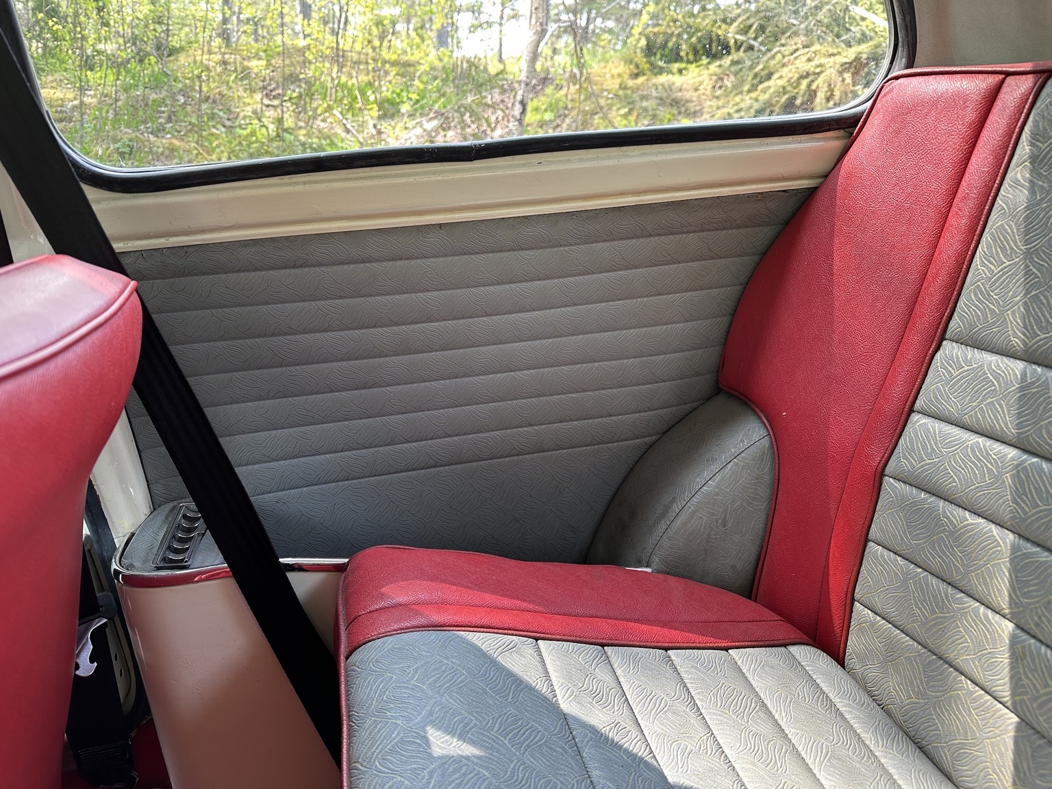 Interiörbild 1966 BMC Cooper (20)