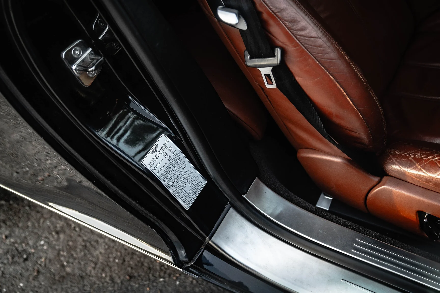 Interiörbild 2007 Bentley Continental GTC (48)