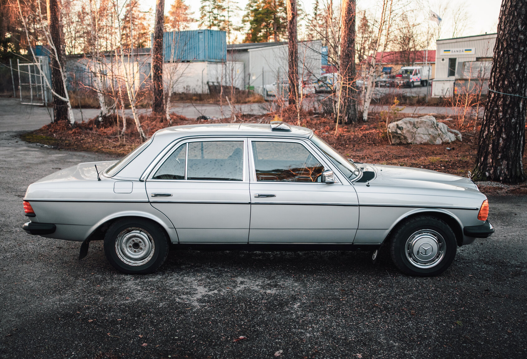 Aussenfoto 1978 Mercedes-Benz 250