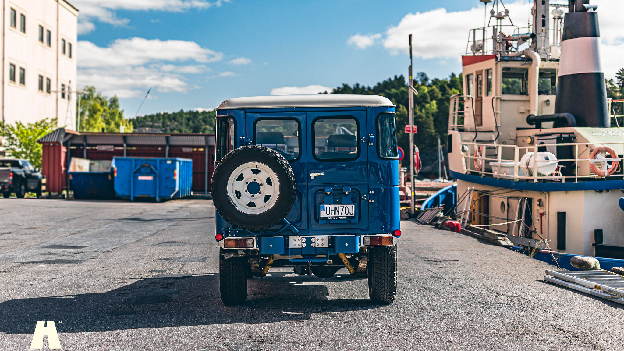 Exterior image of 1984 Toyota Land Cruiser BJ42
