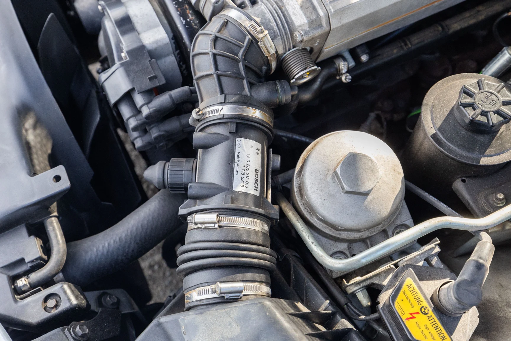 Image of 1991 BMW 850i 6-växlad manuell (7) mechanics